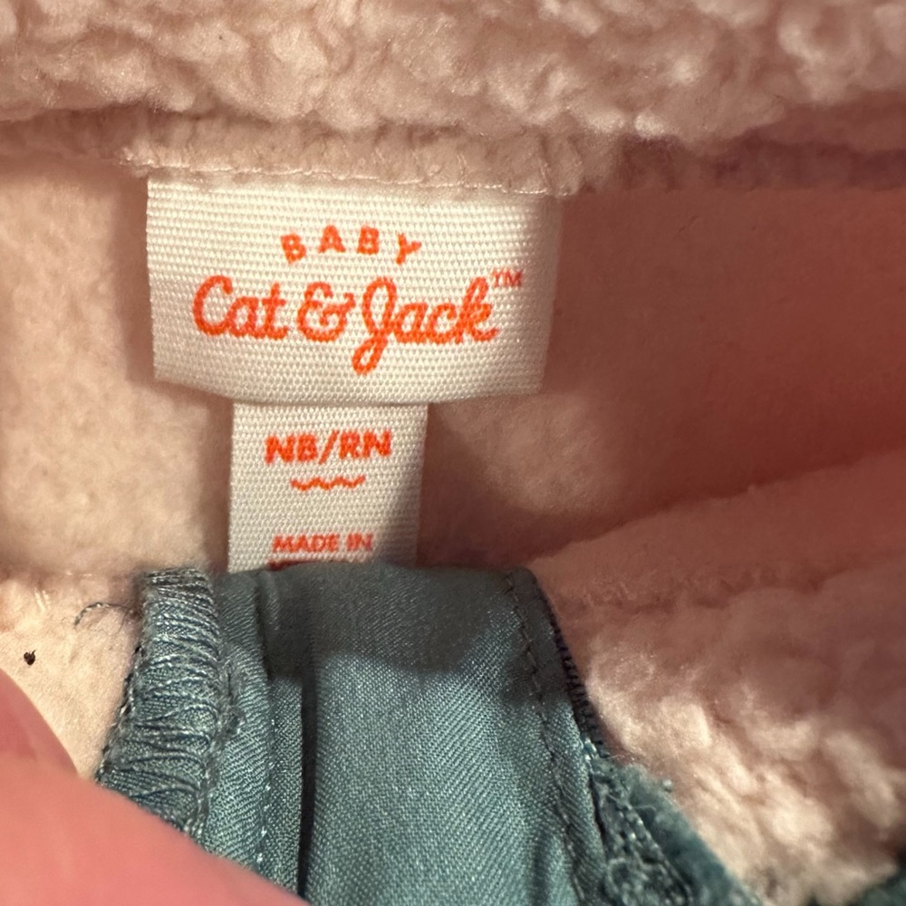 Cat & Jack Cream Fleece Zip Up Baby Jacket with Green Trim Sz Newborn - Picture 4 of 8